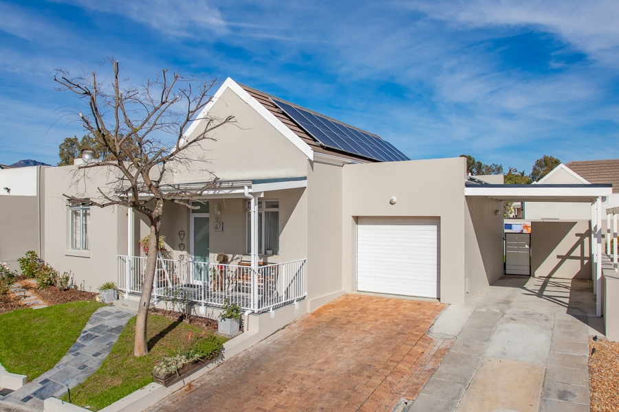 3 Bedroom Property for Sale in Berg En Dal Western Cape